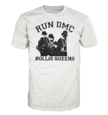 HOLLIS QUEENS POSE